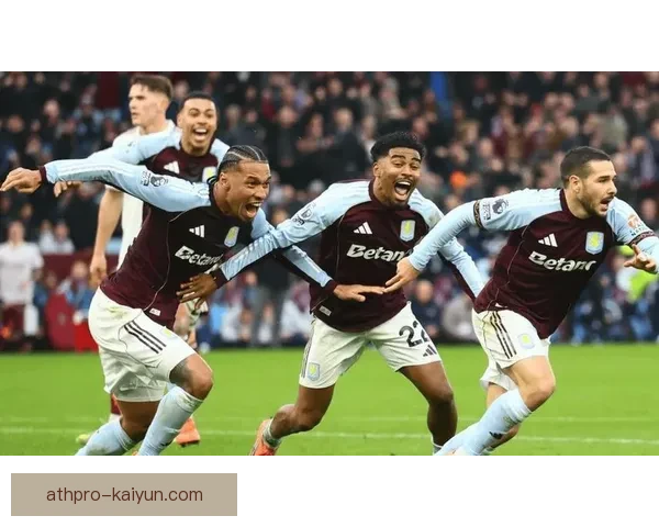 英超联赛进入收官阶段，各队争夺积分形势持续紧张。